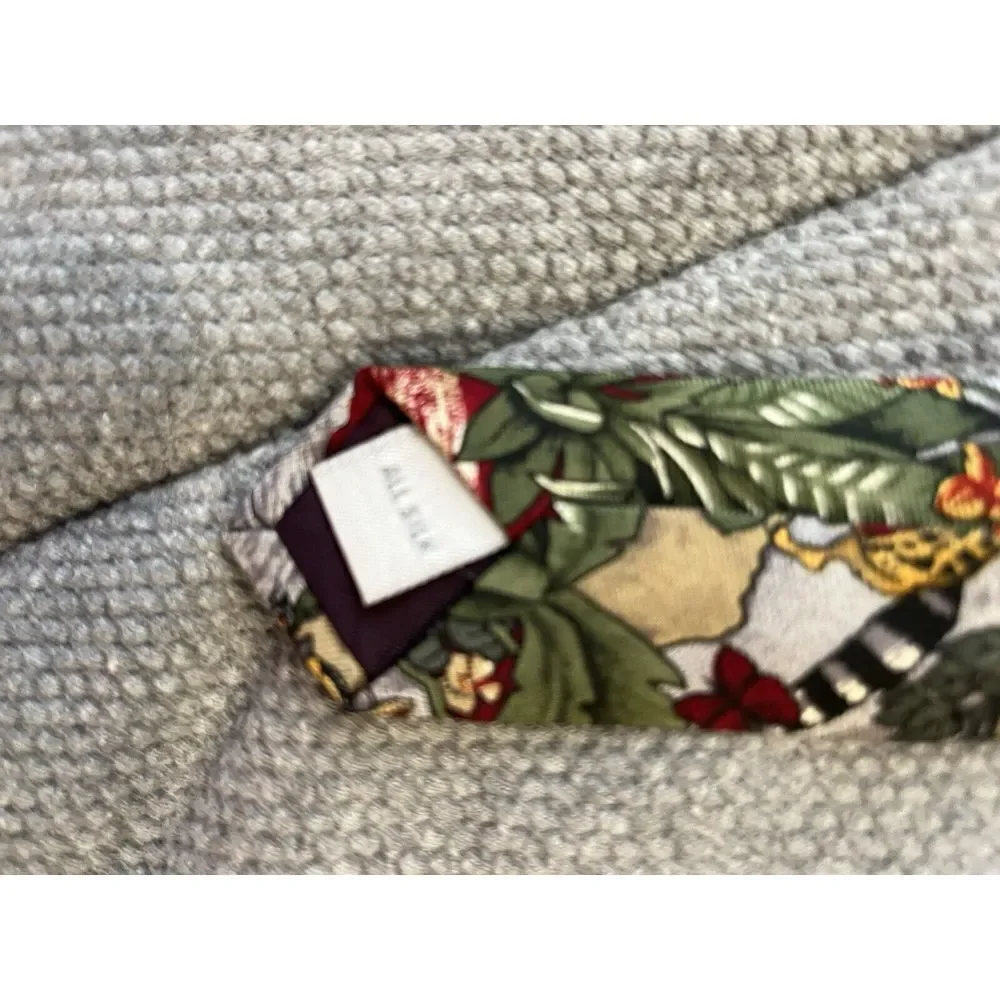 New NWT Enrico Sarchi Tie African Animals  Made in Italy Men's Designer Silk Tie - Picture 5 of 6